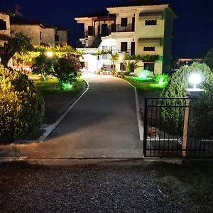  Hotel de apartamente Nastasia Grecia