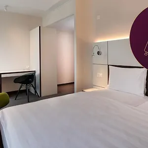 Hotel B_smart ***
