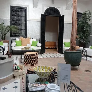 https://le-riad-de-letoile-ocre-cotg.marrakeshhotelsmorocco.com