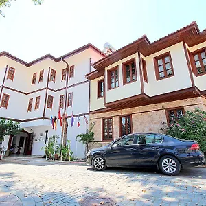 Karyatit Kaleici Otel Antalya