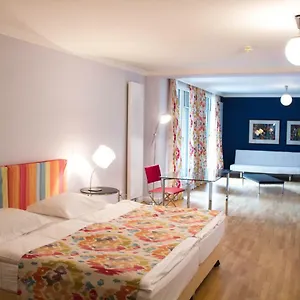 Hotel In ***